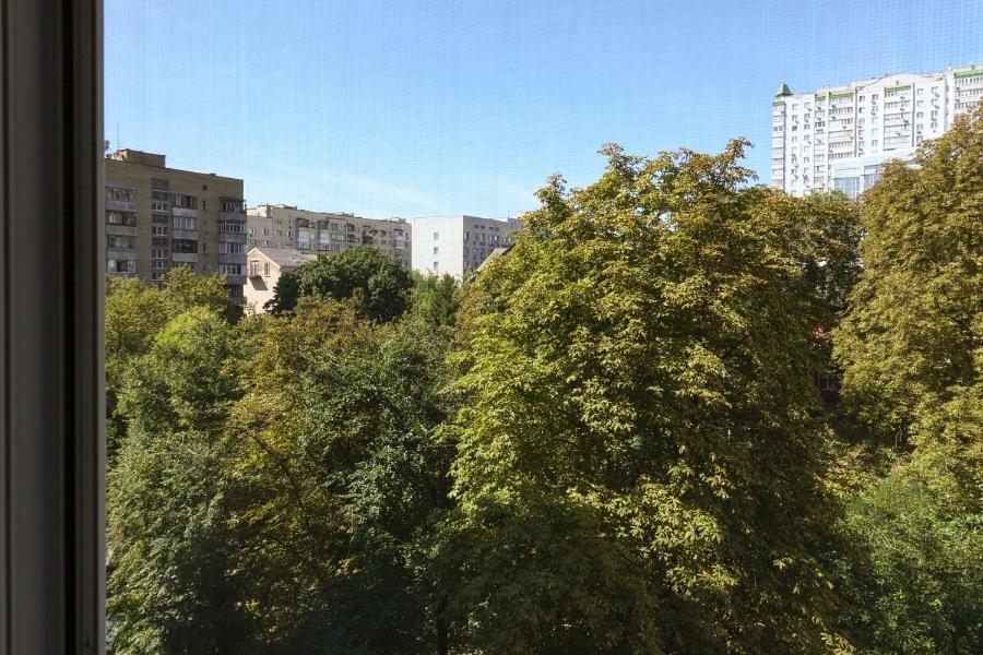 Квартира По Улице Большая Васильковская, 129 Kyiv Exterior foto