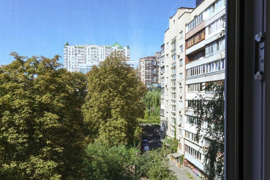 Квартира По Улице Большая Васильковская, 129 Kyiv Exterior foto